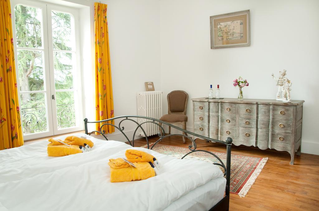 Hotel Domaine De La Fauconnie Campsegret Zimmer foto