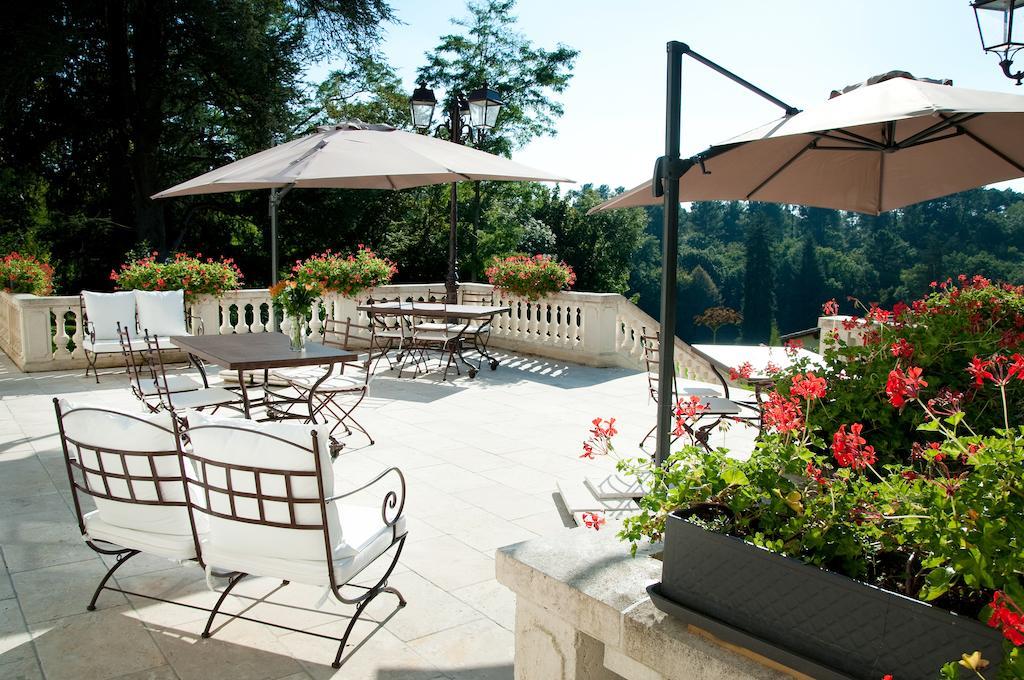 Hotel Domaine De La Fauconnie Campsegret Exterior foto