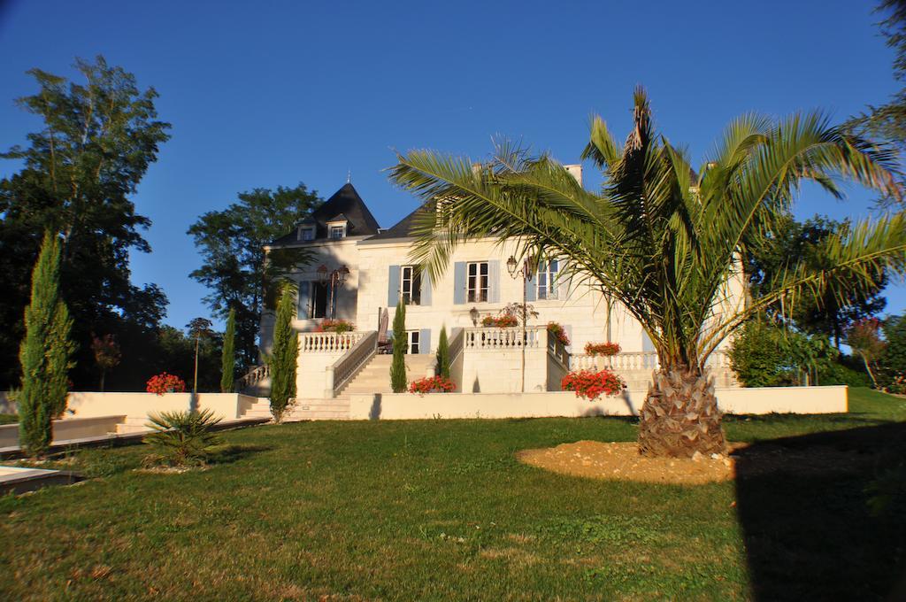 Hotel Domaine De La Fauconnie Campsegret Exterior foto